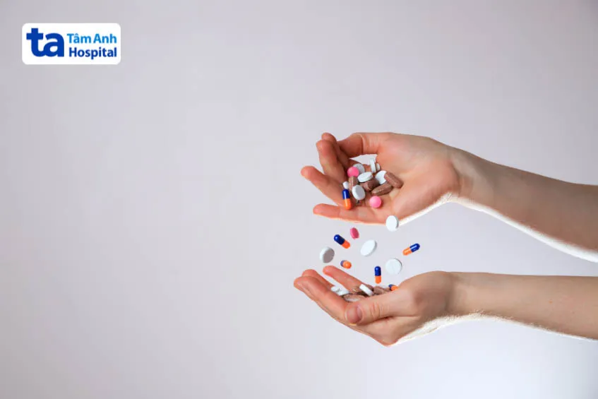 Cách dùng và liều dùng Medrol 16mg cho người lớn