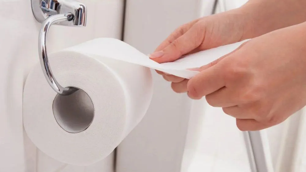 Minh họa tác dụng phụ táo bón thường gặp khi dùng Terpin-Codein