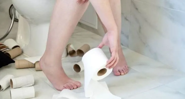 Tiêu chảy là tác dụng phụ thường gặp khi dùng dầu cá liều cao