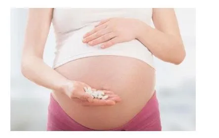 Ngừng dùng thuốc aspirin liều thấp cho bà bầu vào khoảng tuần thai 36