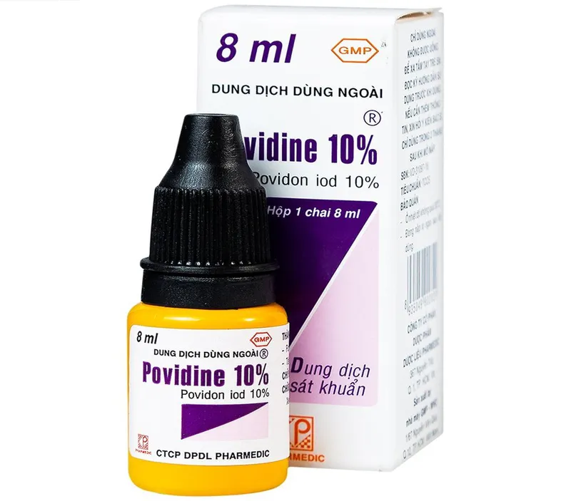 Dung dịch sát khuẩn Povidine iodine 10%, loại thường dùng để bôi lên vết thương hở