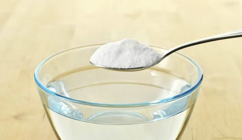 Tính kháng khuẩn trong nước muối sẽ cải thiện nhanh chóng vết loét lưỡi