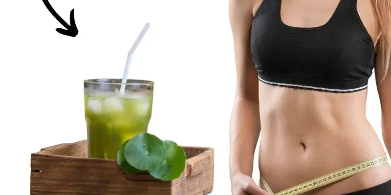 Hình ảnh người đang tập thể dục hoặc biểu tượng giảm cân, liên kết với nước rau má.