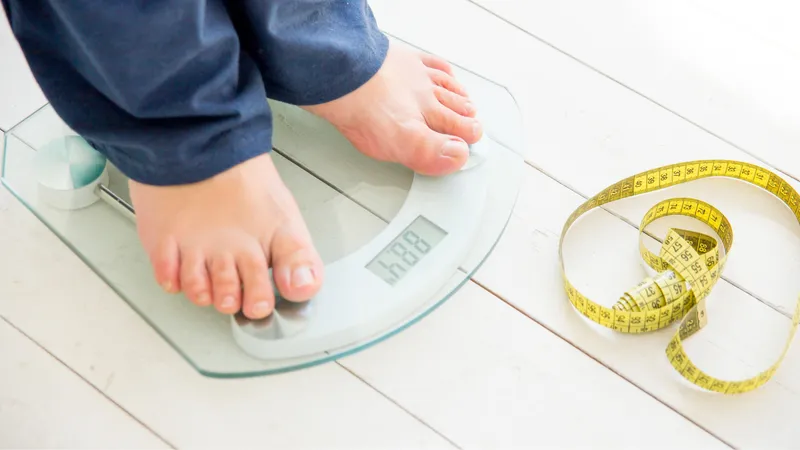 Tăng cân là một trong những phản ứng phụ có thể xảy ra khi dùng thuốc tránh thai Diane 35