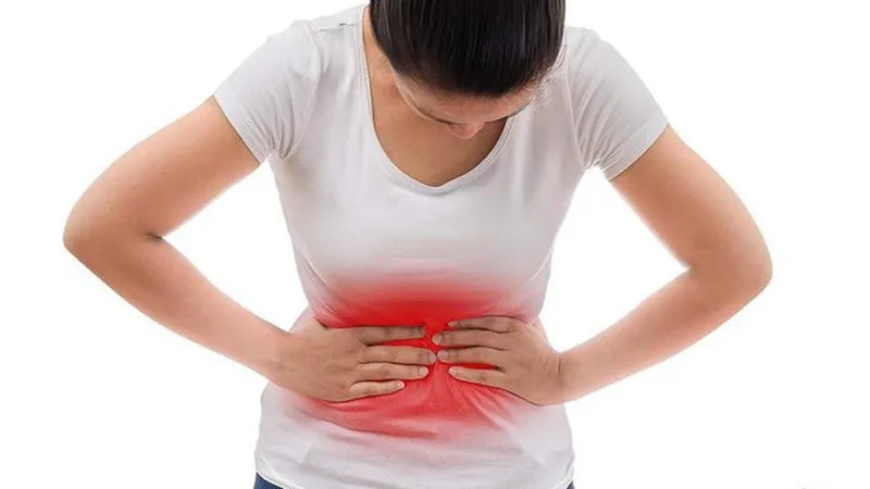 Biểu hiện khó chịu ở đường tiêu hóa, có thể là tác dụng phụ của thuốc Ocid 20mg