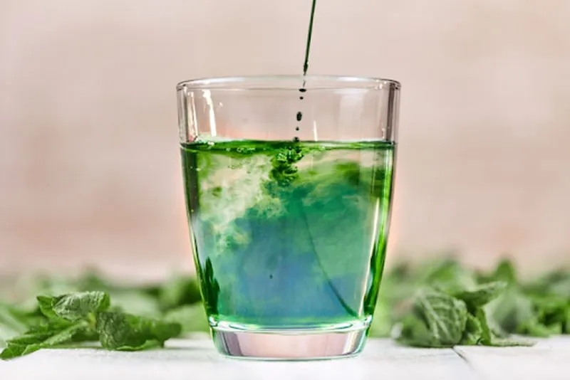 Lưu ý quan trọng để dùng bột diệp lục an toàn và hiệu quả